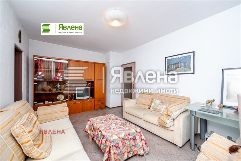 Продава  3-стаен, град София, Красна поляна 1 •  170 000 EUR • ID 78574219 — holmes.bg - [1] 