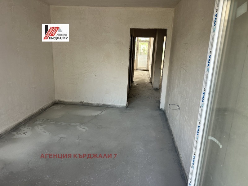 Eladó  2 hálószobás Kardzsali , Vazrozsdenci , 95 négyzetméter | 93455938 - kép [9]