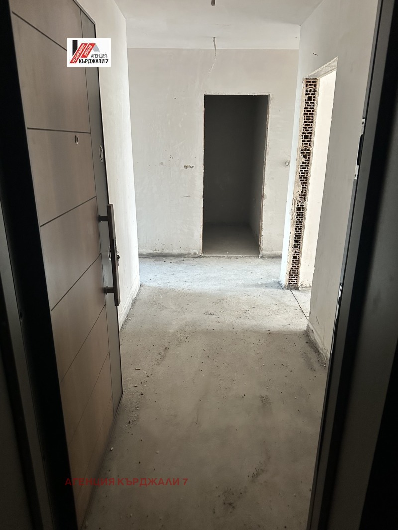 Eladó  2 hálószobás Kardzsali , Vazrozsdenci , 95 négyzetméter | 93455938 - kép [2]