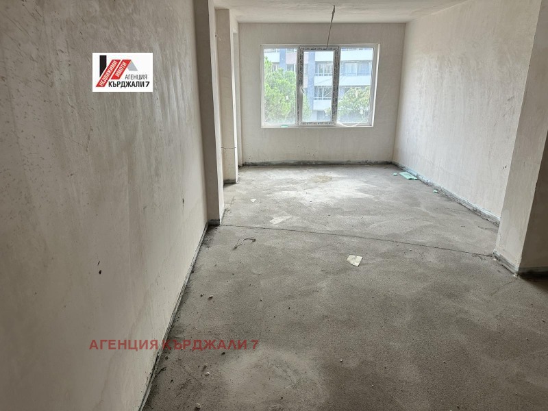 Eladó  2 hálószobás Kardzsali , Vazrozsdenci , 95 négyzetméter | 93455938 - kép [3]