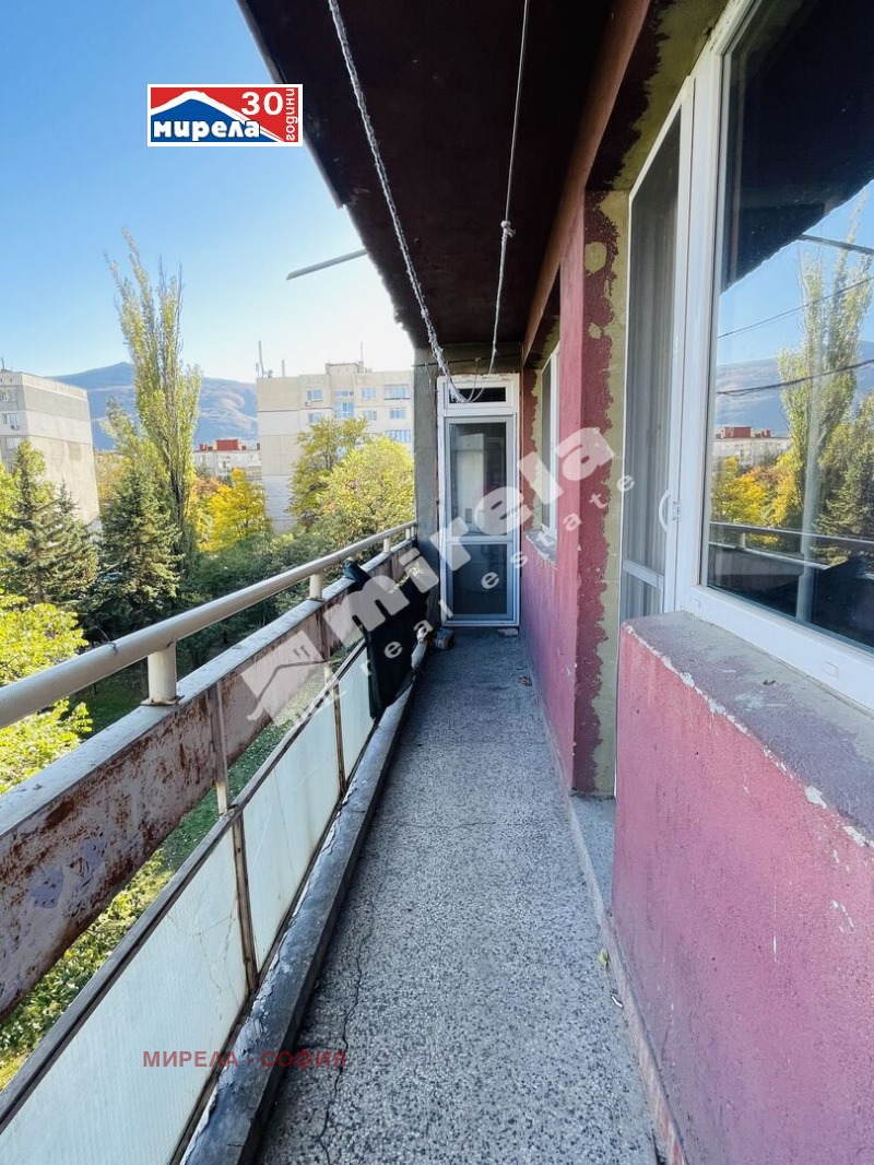 Продава 3-СТАЕН, гр. София, Борово, снимка 12 - Апартаменти - 52229560