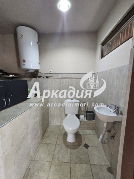 In vendita  Casa Plovdiv , Tsentar , 250 mq | 40021375 - Immagine [9]