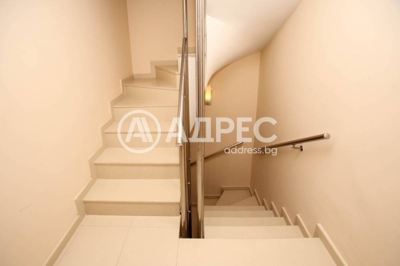 Eladó  Ház Sofia , Pancsarevo , 221 négyzetméter | 10207498 - kép [16]