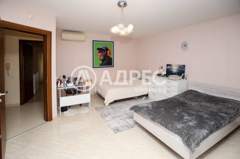 Eladó  Ház Sofia , Pancsarevo , 221 négyzetméter | 10207498 - kép [8]