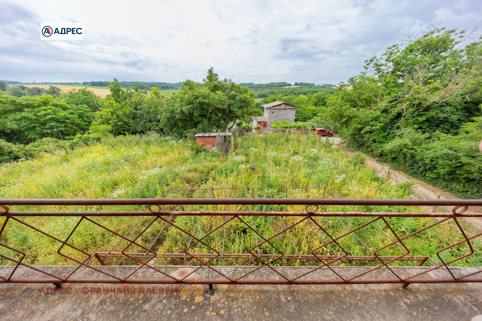 Продава КЪЩА, гр. Плевен, м-т Стражата, снимка 8 - Къщи - 53917776