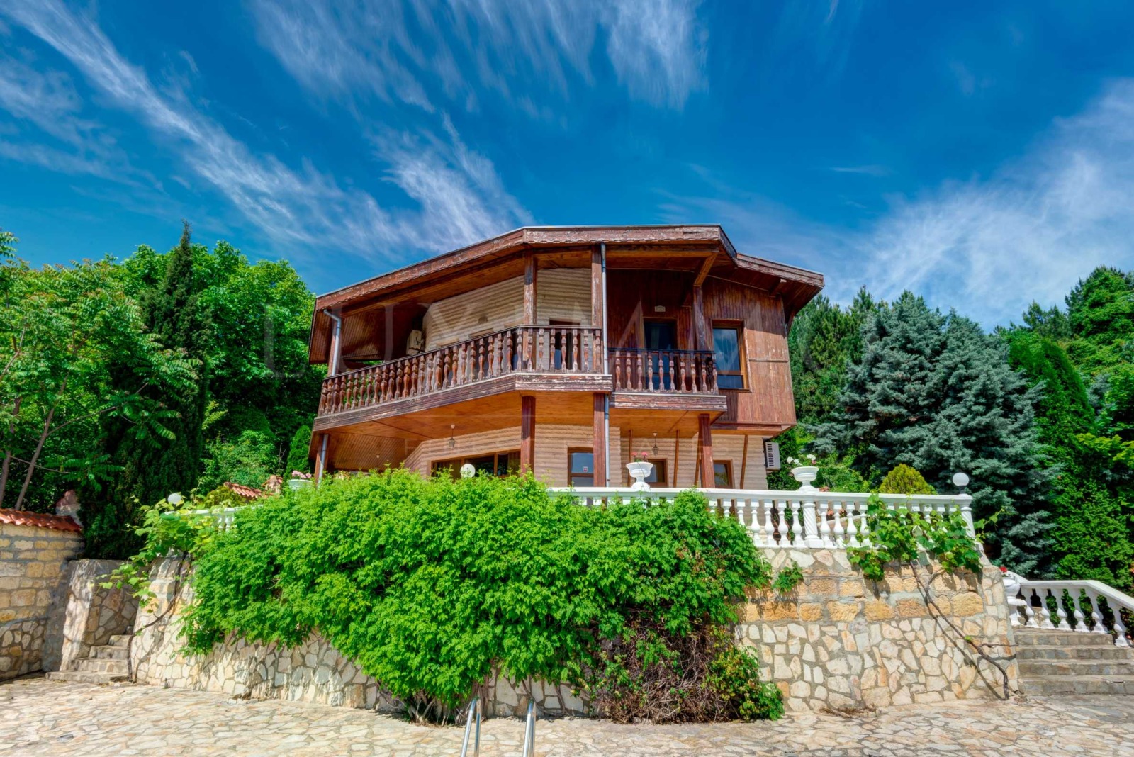 Продава КЪЩА, гр. Балчик, област Добрич, снимка 4 - Къщи - 56315755