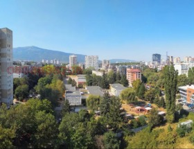 Продава  3-стаен, град София