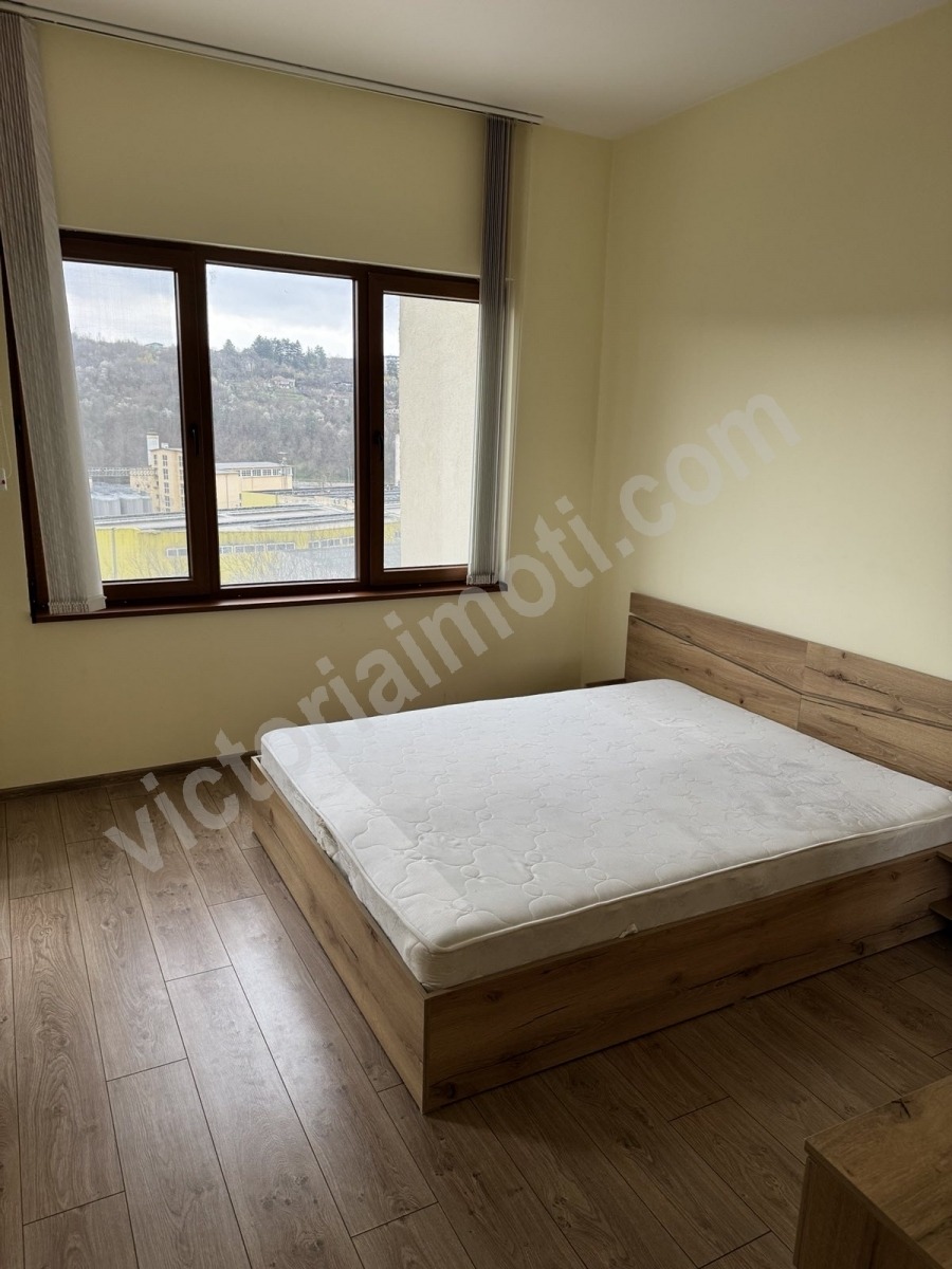 Продава 2-СТАЕН, гр. Велико Търново, Център, снимка 3 - Апартаменти - 54039488