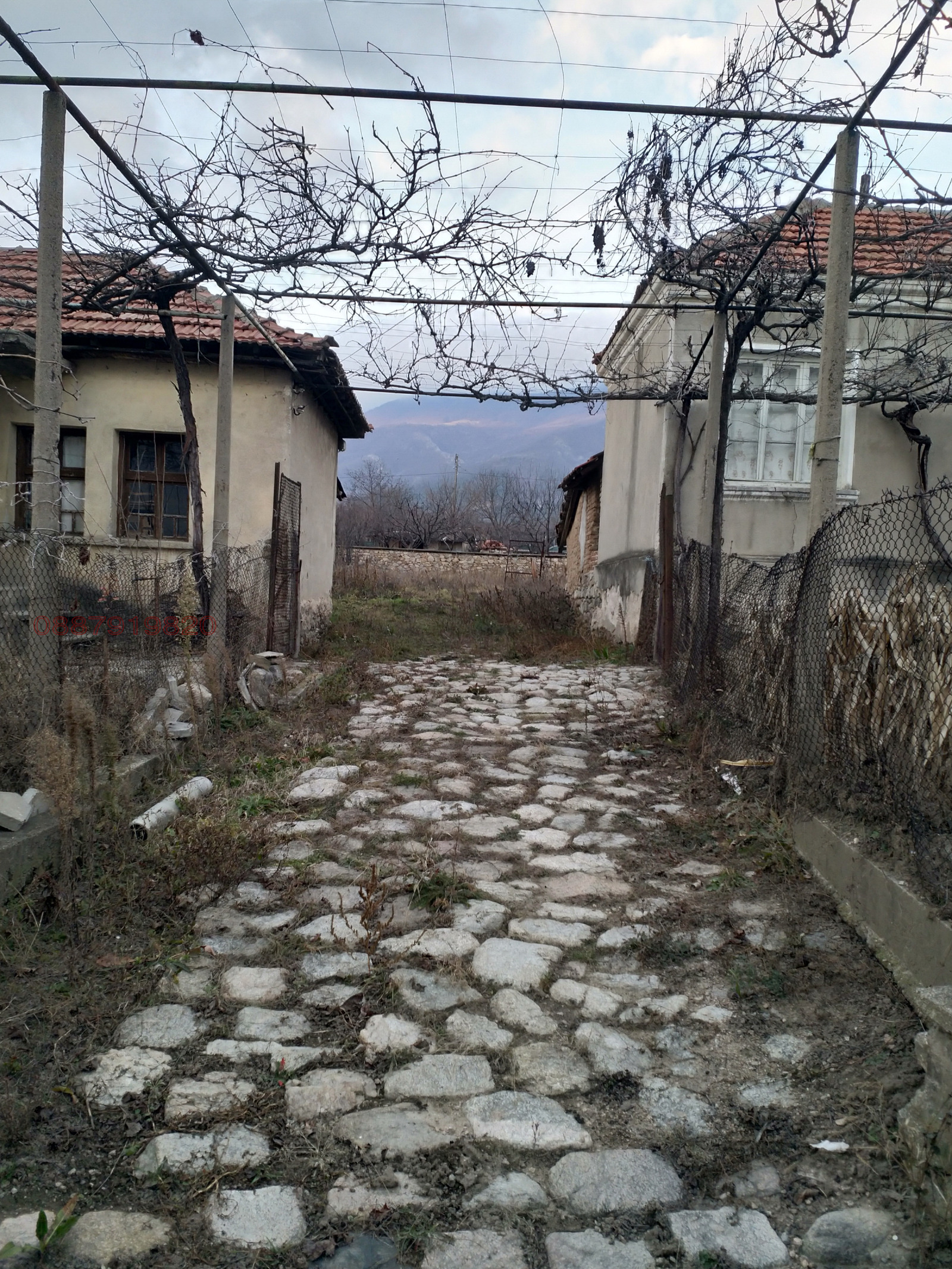 Продава КЪЩА, с. Иганово, област Пловдив