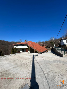 House Tryavna, region Gabrovo 3