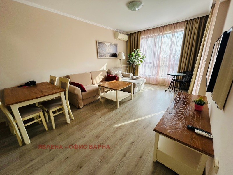 Na prodej  2 ložnice oblast Dobrich , Balčik , 97 m2 | 25391643