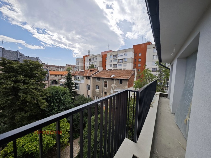 De vânzare  3 dormitoare Sofia , Țentâr , 150 mp | 89195724 - imagine [5]