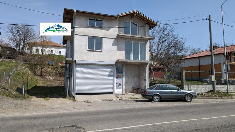 Продава  Къща област Кърджали , гр. Момчилград , 300 кв.м | 36702200