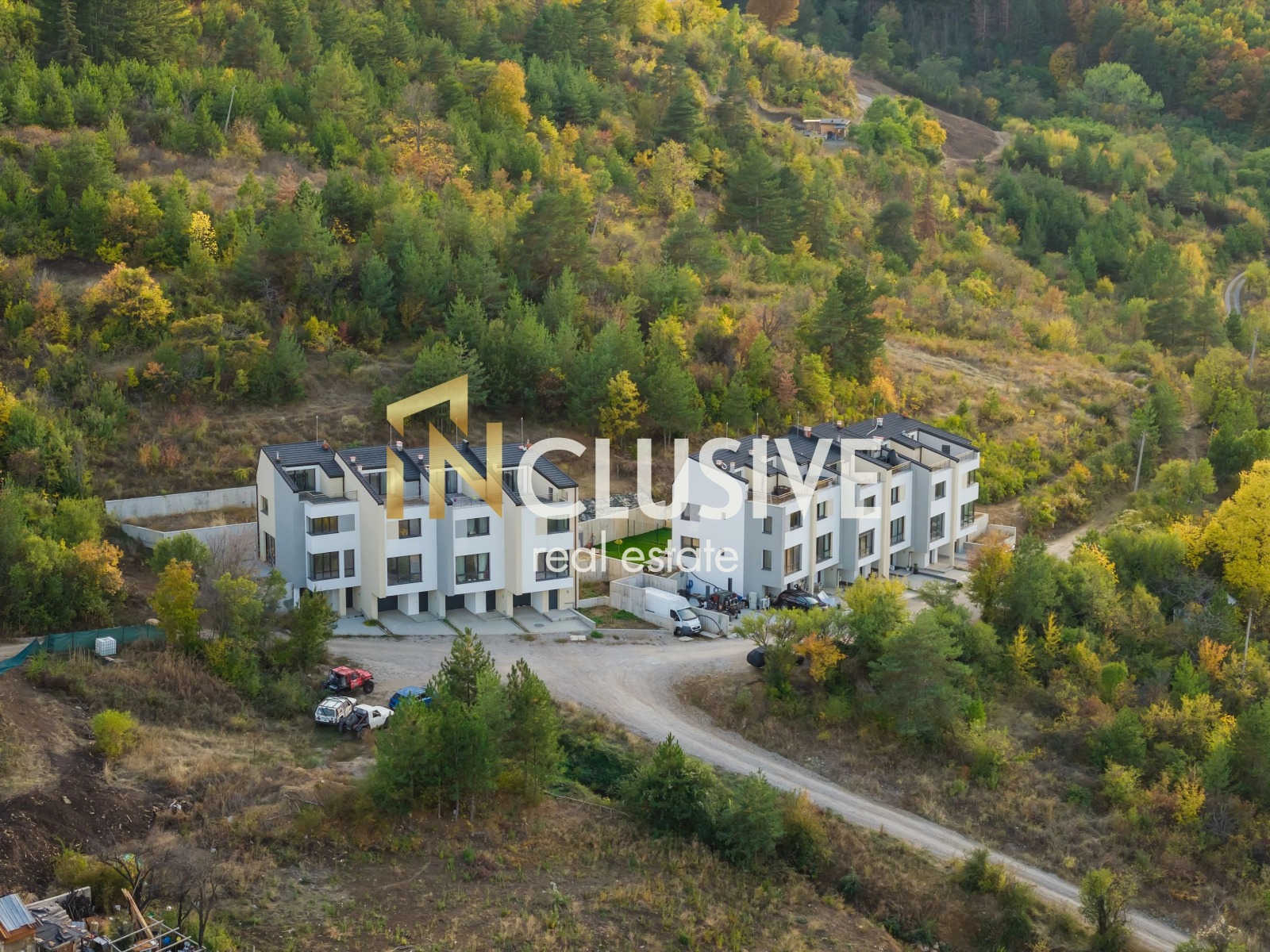Продава КЪЩА, гр. София, с. Герман, снимка 3 - Къщи - 54412728