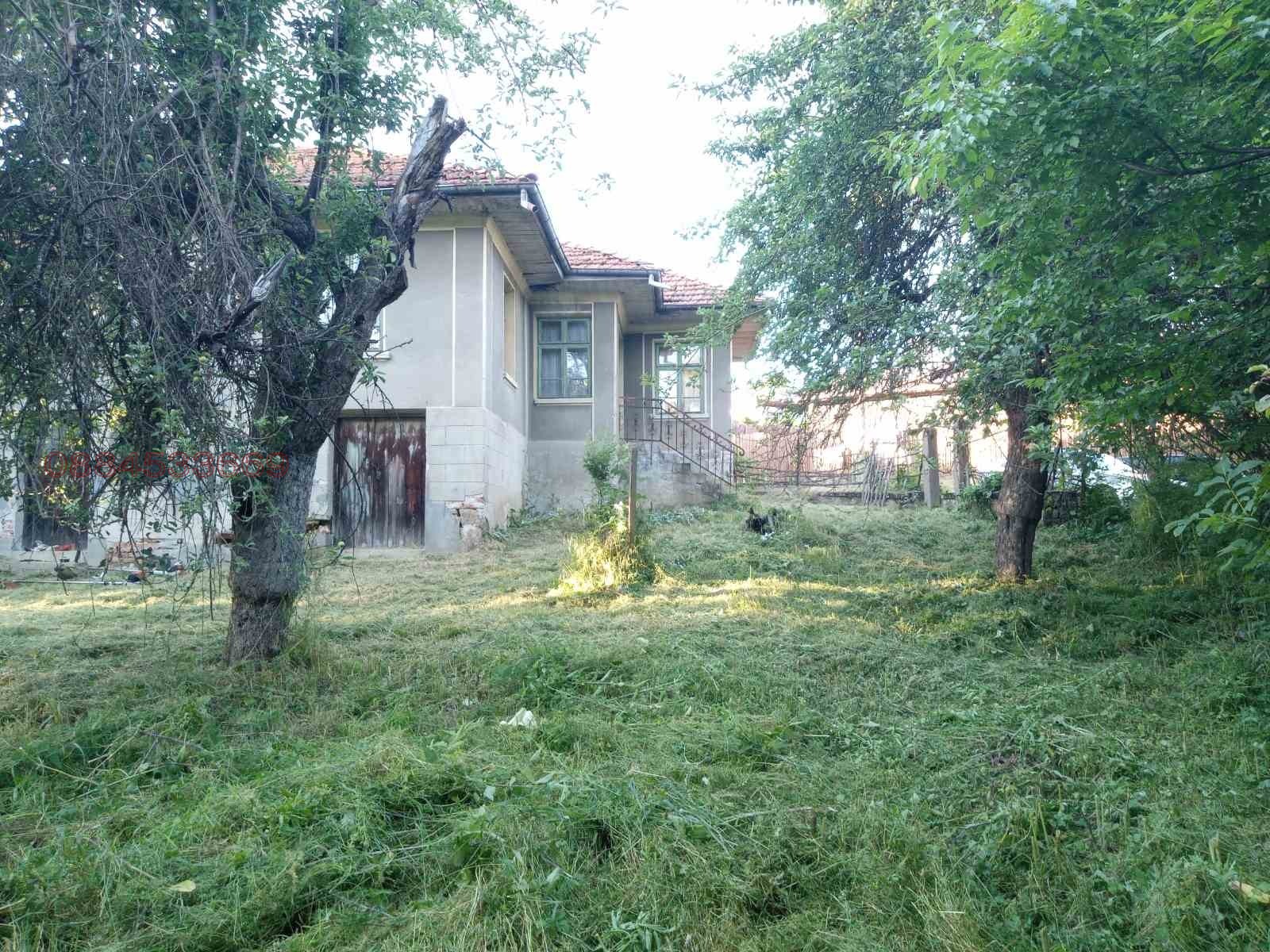 Продава КЪЩА, с. Стойчевци, област Велико Търново