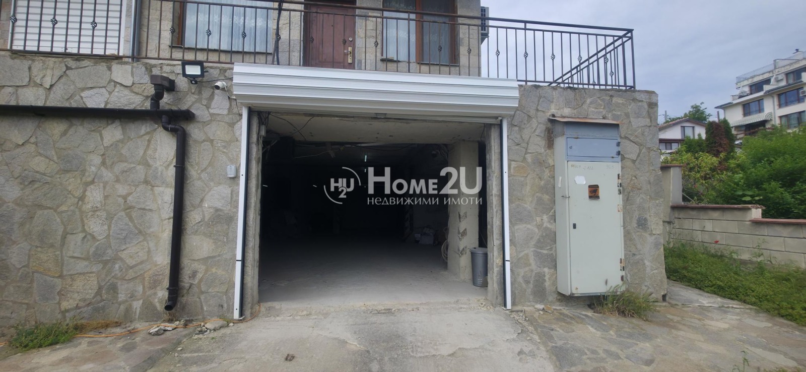 Продава ГАРАЖ, ПАРКОМЯСТО, гр. Варна, м-т Горна Трака