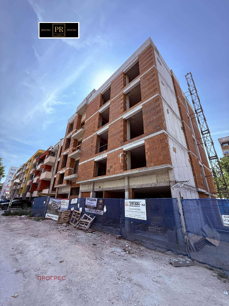 Myytävänä  1 makuuhuone Plovdiv , Južen , 63 neliömetriä | 80778574 - kuva [8]