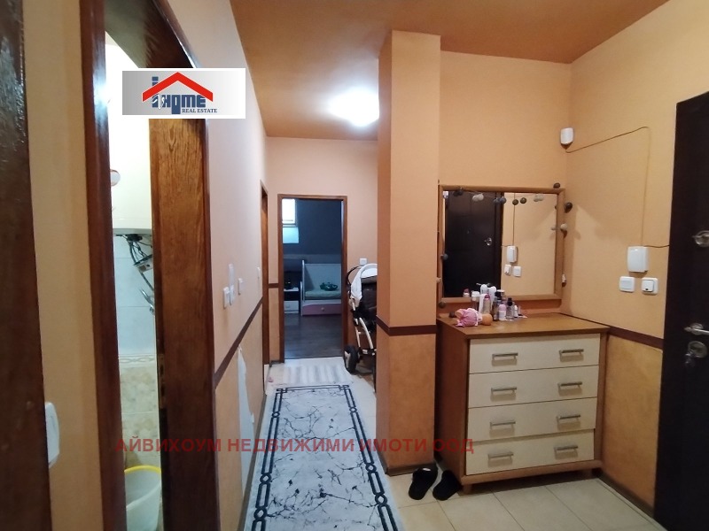 Продава  3-стаен град Плевен , Идеален център , 83 кв.м | 13532229 - изображение [2]