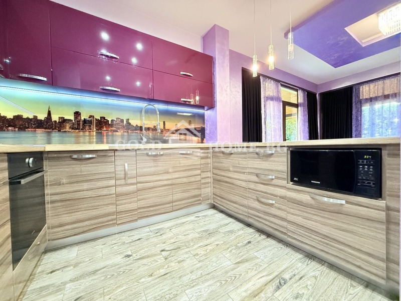 Zu verkaufen  Haus region Plowdiw , Parwenez , 180 qm | 66101812 - Bild [7]