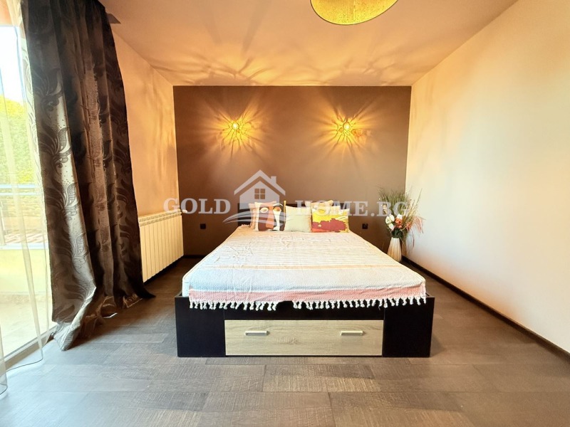 Zu verkaufen  Haus region Plowdiw , Parwenez , 180 qm | 66101812 - Bild [11]