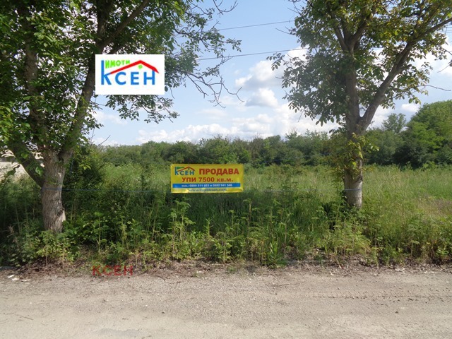 In vendita  Complotto Targovishte , Promishlena zona , 7500 mq | 73359610 - Immagine [2]