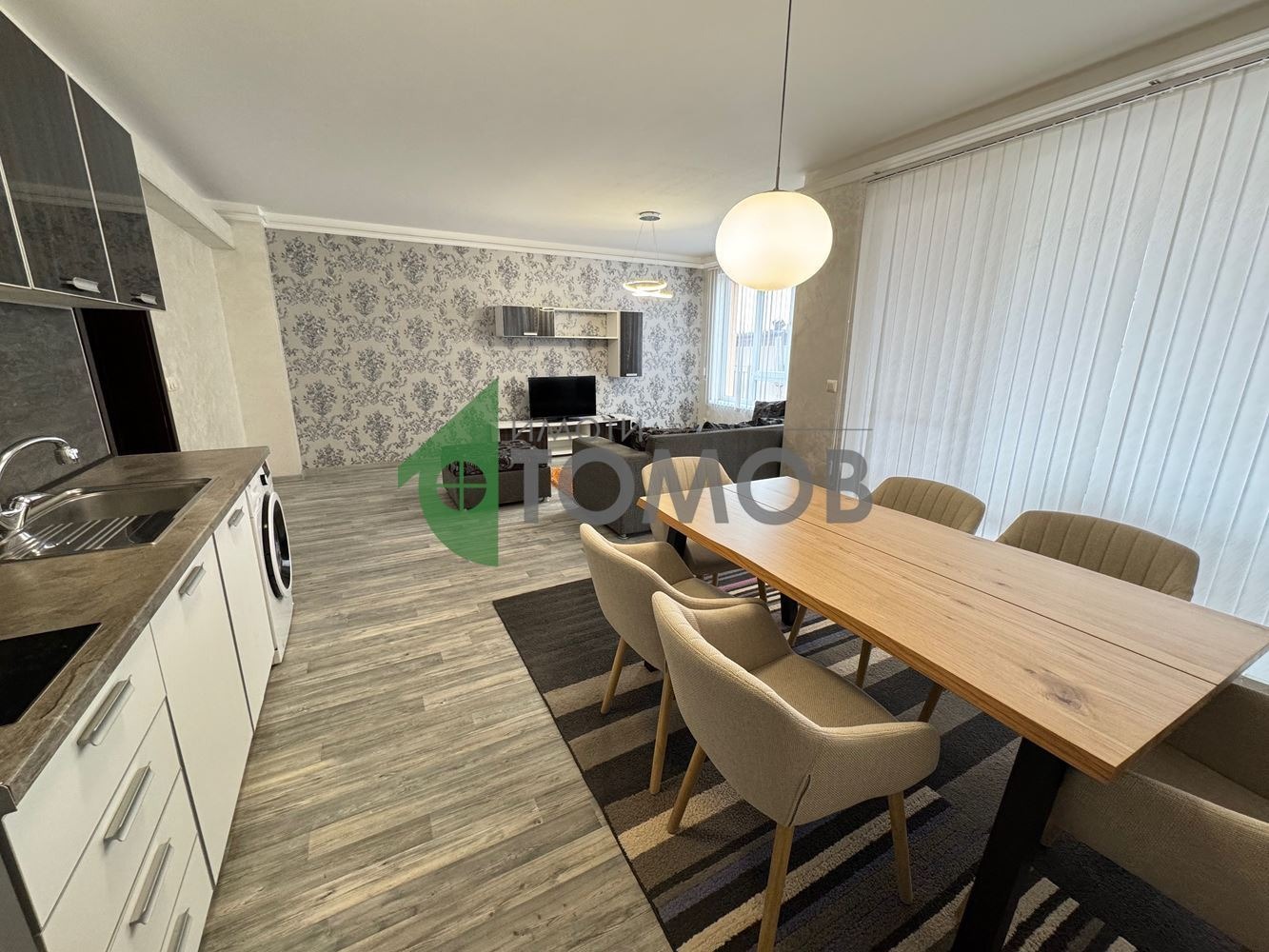 Продава 3-СТАЕН, гр. Шумен, Пазара, снимка 2 - Апартаменти - 53429081