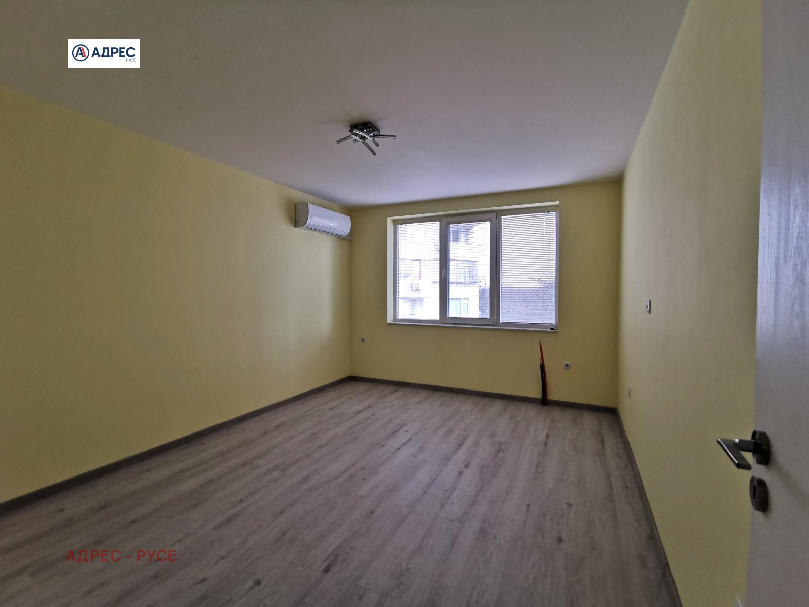 Продава 3-СТАЕН, гр. Русе, Възраждане, снимка 6 - Апартаменти - 54710061
