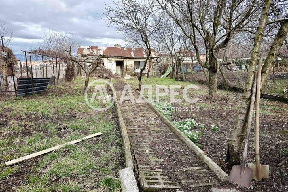 Продава КЪЩА, гр. София, Филиповци, снимка 6 - Къщи - 54204541