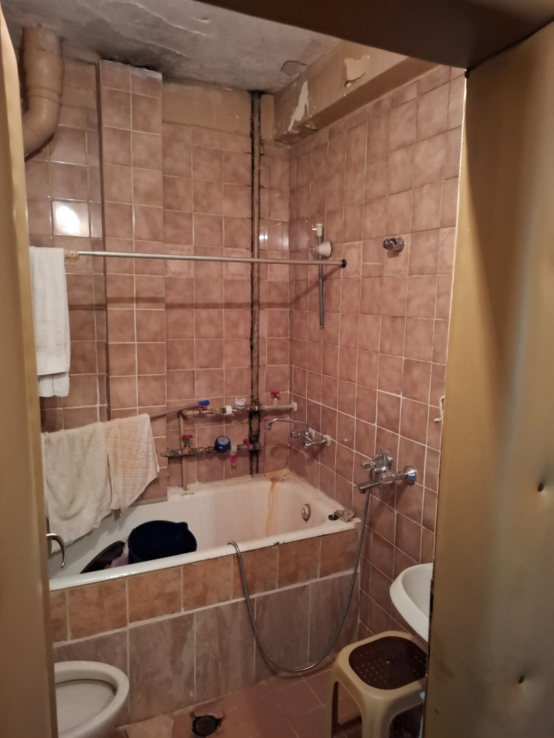 Продается  1 спальня Перник , Център , 70 кв.м | 73265833 - изображение [12]