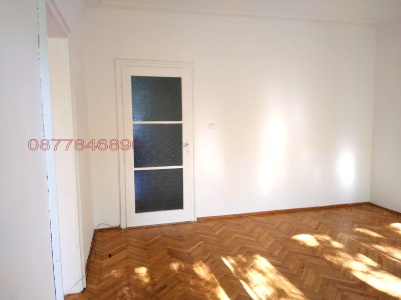 En venta  2 dormitorios Sofia , Yavorov , 93 metros cuadrados | 60436989 - imagen [4]