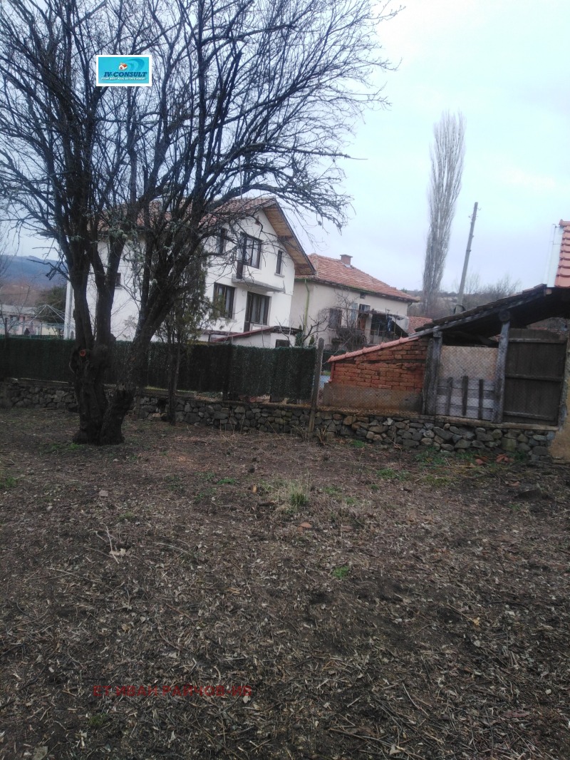 Продава  Къща област Кюстендил , гр. Дупница , 45 кв.м | 76526336 - изображение [2]