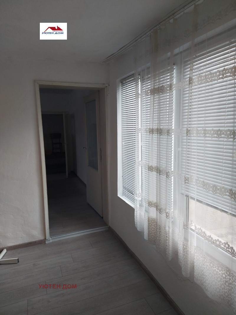 Продава КЪЩА, гр. Шумен, Добруджански, снимка 7 - Къщи - 53027283