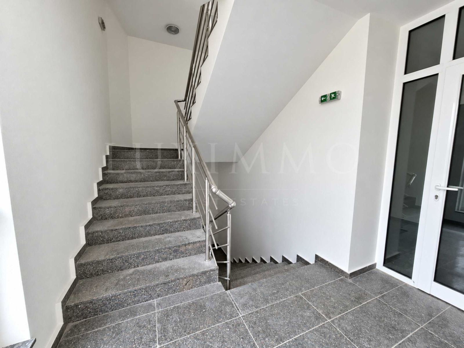 Продава 3-СТАЕН, гр. София, Кръстова вада, снимка 14 - Апартаменти - 56677345