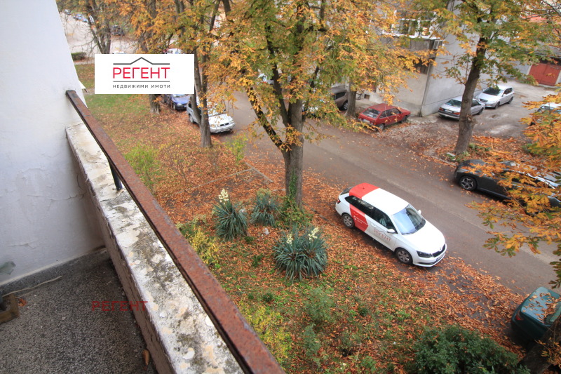 Продава 2-СТАЕН в град Габрово, Център - 72 кв.м / 70 000 € » 136 908.10 лв., РЕГЕНТ