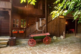 Ξενοδοχειο Ζεραβνα, περιοχή Sliven