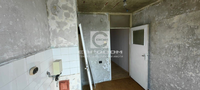 Продава  2-стаен град Стара Загора , Три чучура - център , 60 кв.м | 18844607 - изображение [9]