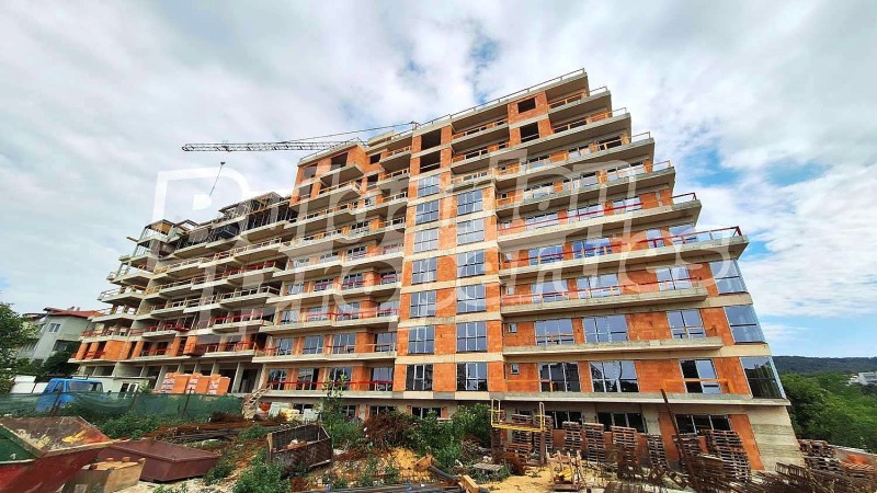 Продается  2 спальни Варна , Изгрев , 113 кв.м | 23467444 - изображение [3]