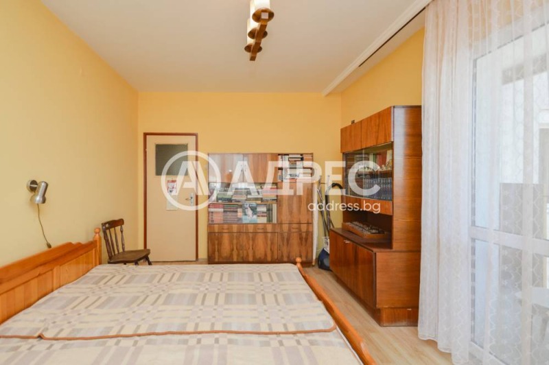 Продава 3-СТАЕН, гр. Бургас, Зорница, снимка 3 - Апартаменти - 52143113