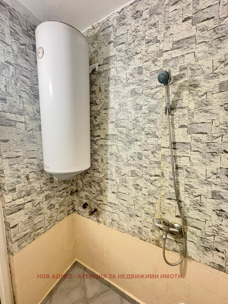 Продава 3-СТАЕН, гр. Търговище, Вароша, снимка 10 - Апартаменти - 52543634