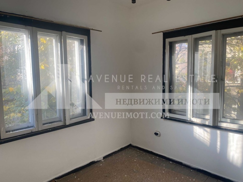 Продава МНОГОСТАЕН, гр. Пловдив, Център, снимка 16 - Апартаменти - 52440364