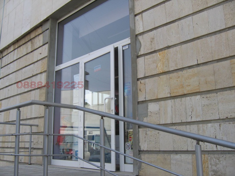 Продава МАГАЗИН, гр. Павликени, област Велико Търново, снимка 3 - Магазини - 52784944