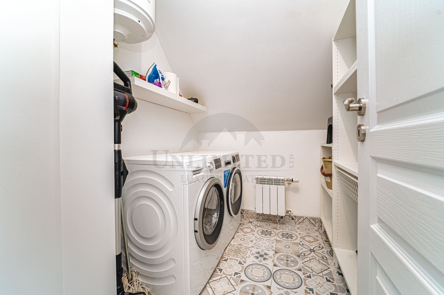 Продава 4-СТАЕН, гр. София, Кръстова вада, снимка 15 - Апартаменти - 56275761