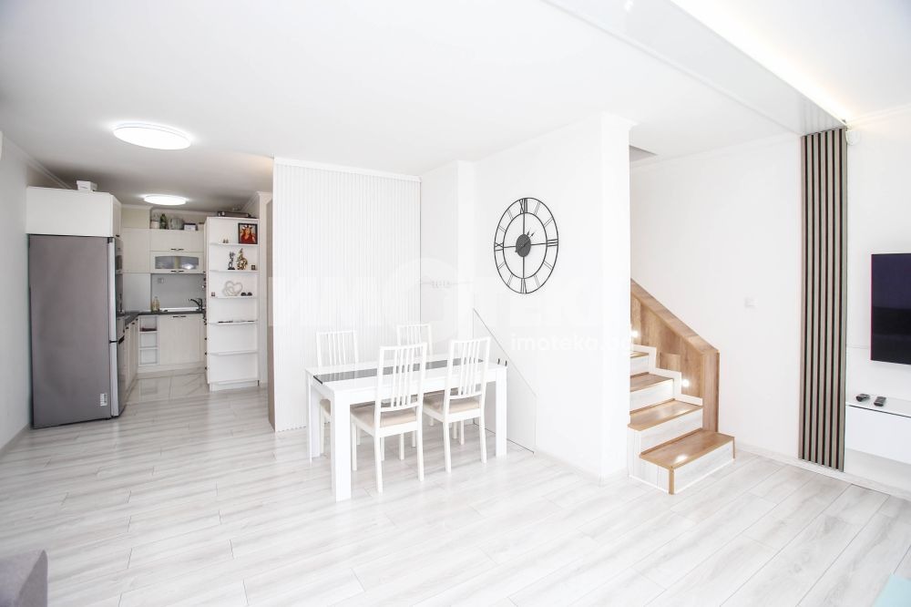 Продава МНОГОСТАЕН, гр. София, Център, снимка 2 - Апартаменти - 55888034