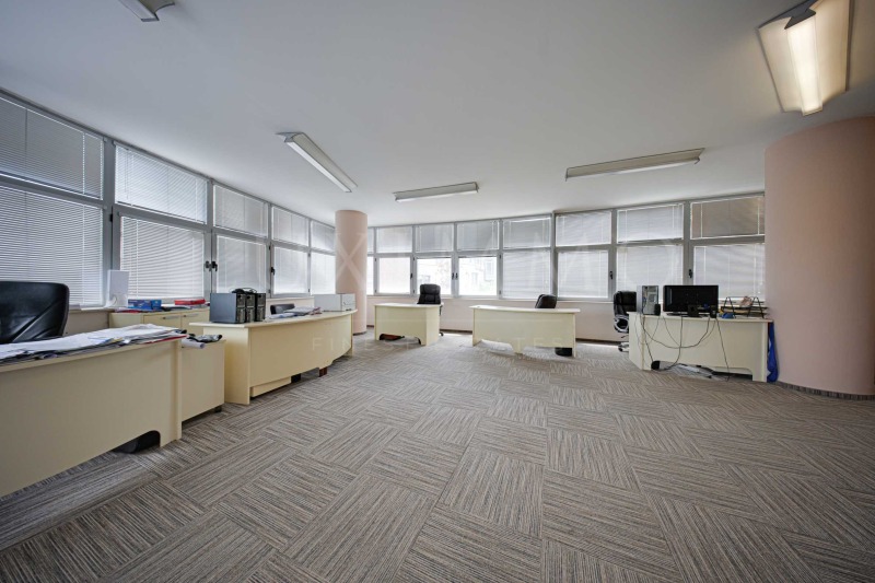 Till salu  Kontor Sofia , Manastirski livadi , 241 kvm | 35106748 - bild [3]