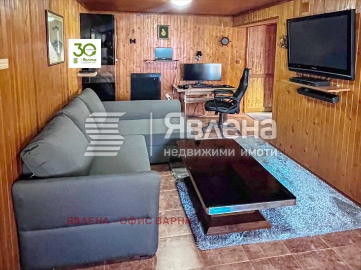 Продава КЪЩА, с. Оброчище, област Добрич, снимка 15 - Къщи - 48683915