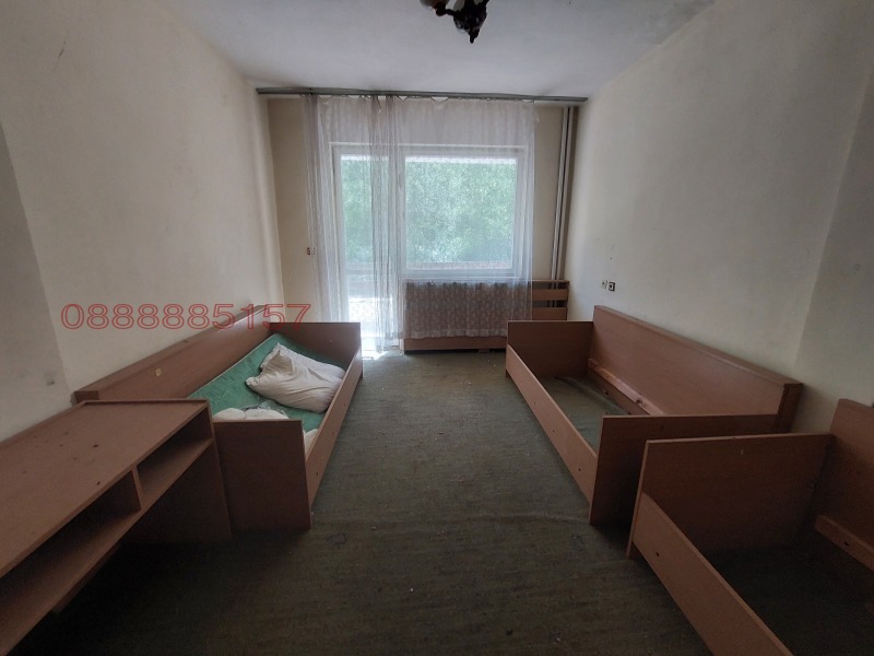 Продава ХОТЕЛ, с. Мишеморков хан, област Велико Търново, снимка 9 - Хотели - 54038904