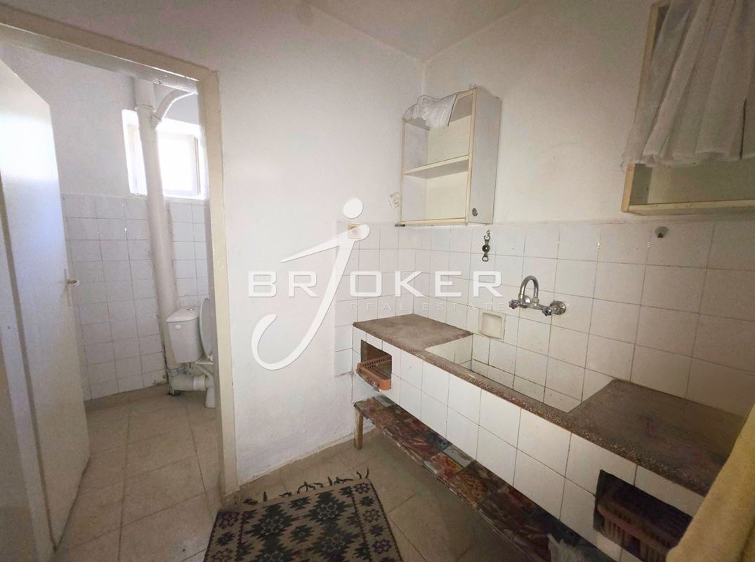 Продава КЪЩА, гр. Крумовград, област Кърджали, снимка 6 - Къщи - 55055624