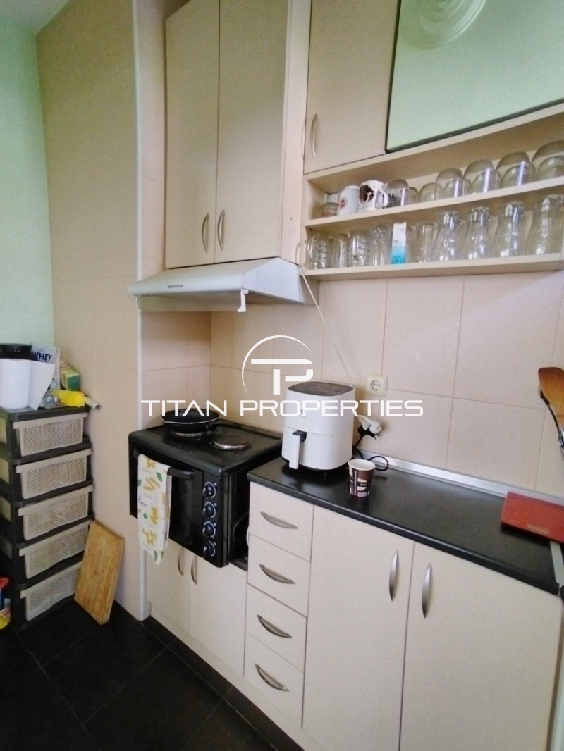 Продава 3-СТАЕН, гр. Варна, Зимно кино Тракия, снимка 14 - Апартаменти - 50080754