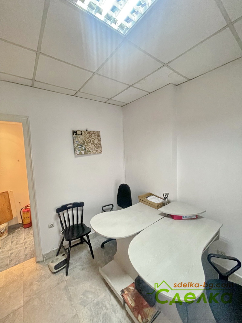 À vendre  Bureau Gabrovo , Tsentar , 17 m² | 85546578 - image [2]