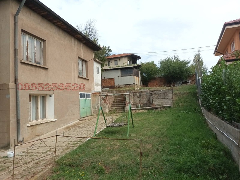 Продава КЪЩА, гр. София, с. Подгумер, снимка 6 - Къщи - 52783340